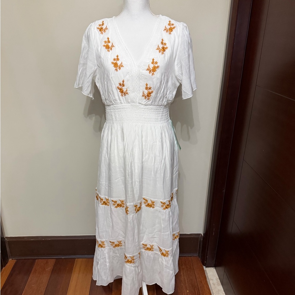 J Gee Elegant White Midi Dress with Orange Floral Accents nwt